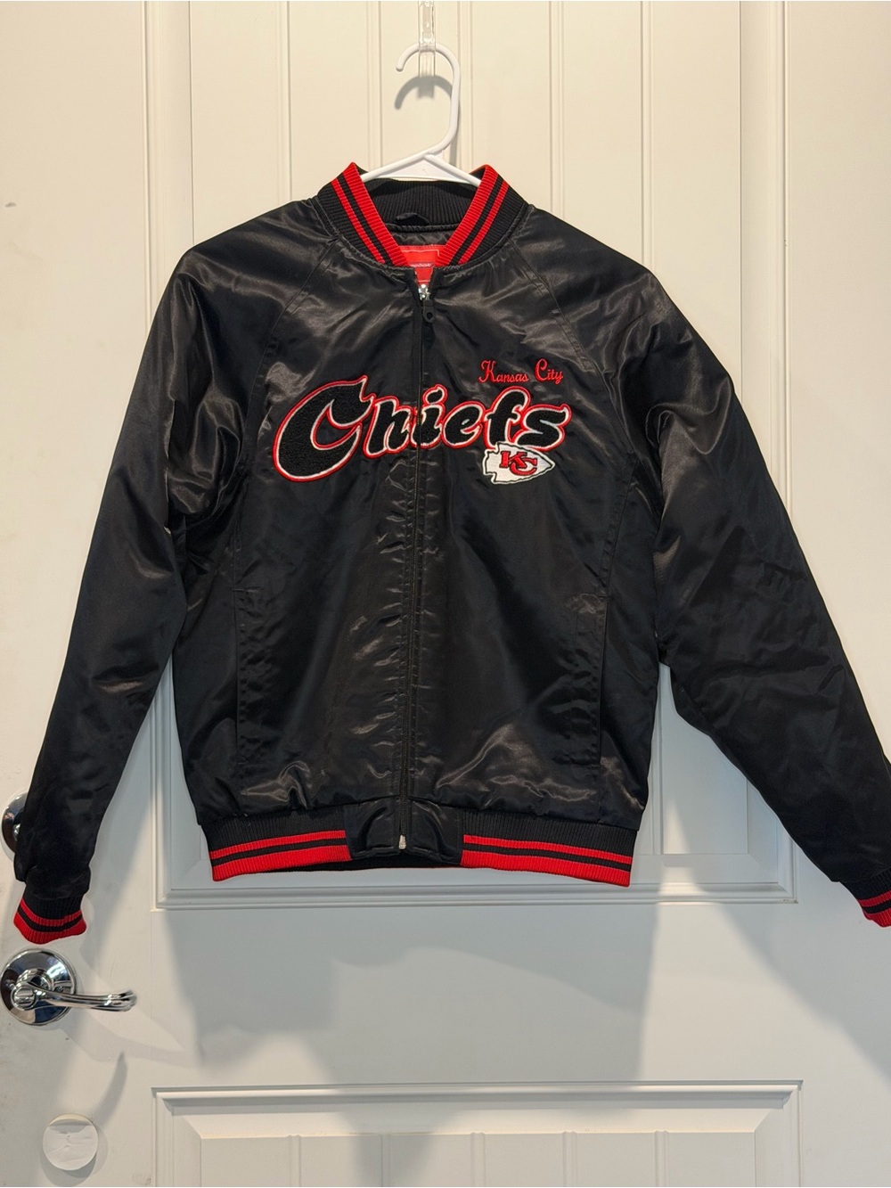 Vintage Reebok Kansas City Chiefs Black Satin Bomber Jacket M